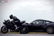 Porsche 911 Turbo S vs Ninja H2