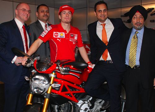 erster Ducatihändler in Indien - Nicky Hayden