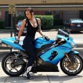 Blue Kawasaki ZX-6R Babe