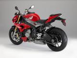 BMW S1000R in rot hinten [.]
