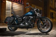 Harley-Davidson Low Ride [.]