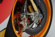 Honda RC213v mit Dani Pe [.]