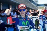 Jorge Lorenzo streck Daumen hoch