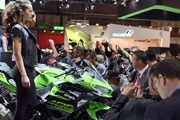 Kawasaki Ninja 400 2018  [.]