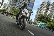 Kawasaki ZX-6R 636 von 2 [.]