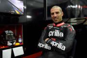 Marco Melandri in der Aprilia Box