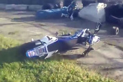 Motocross Crash ohne Bremsen