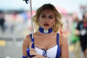 MotoGP Gridgirls und Pad [.]