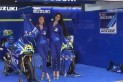 MotoGP Gridgirls und Pad [.]