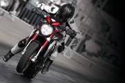 MV Agusta Dragster 800 R [.]