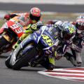 Rossi vor Lorenzo und Ma [.]