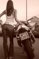 Suzuki Biker Babe Leder  [.]