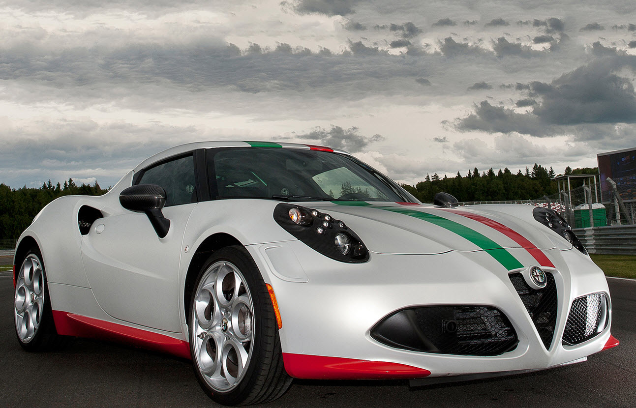 Alfa Romeo 4C Safety Car Silverstone