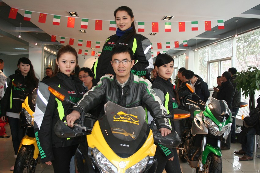 2010 Benelli Niederlassung in JiNan