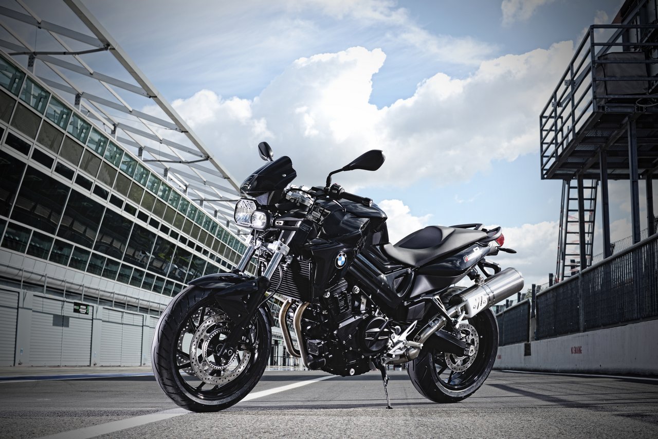 2012 BMW F800R in Saphirschwarz für Italien