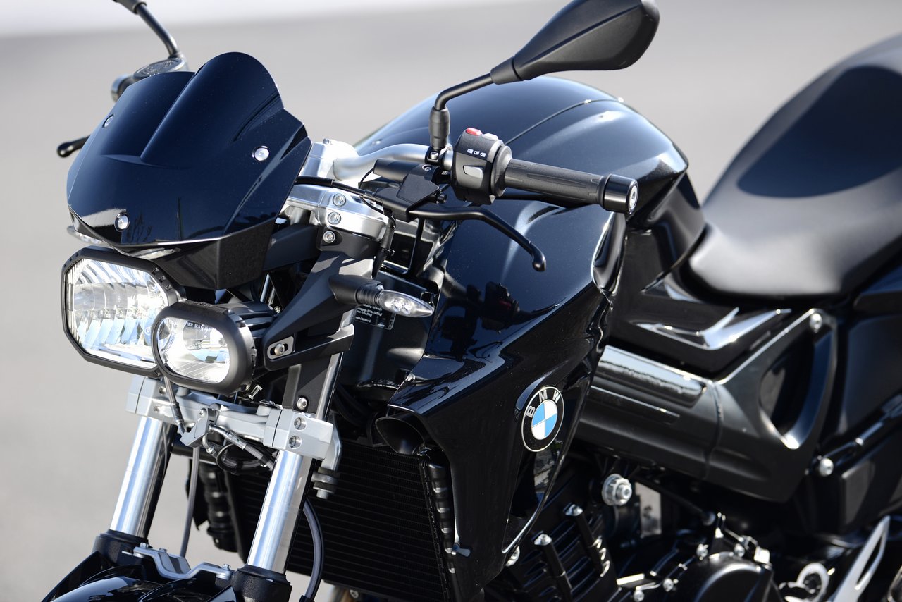 2012 BMW F800R in Saphirschwarz für Italien