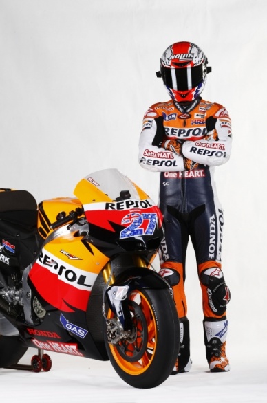 2011 Casey Stoner und RC212V in neuen Farben