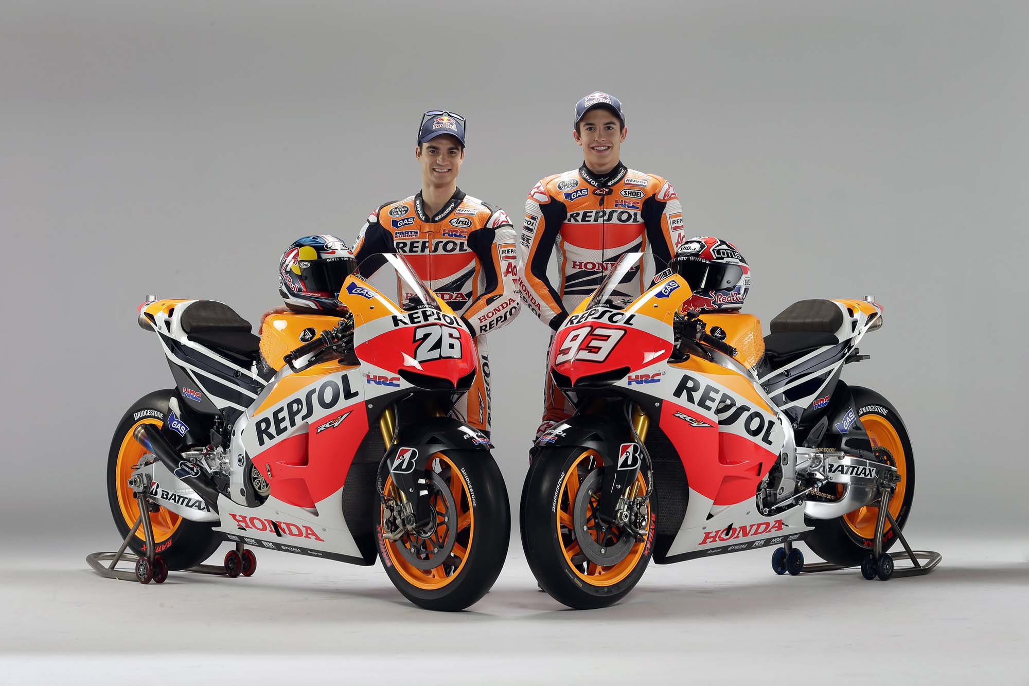 2013_honda_rc213v_01.jpg