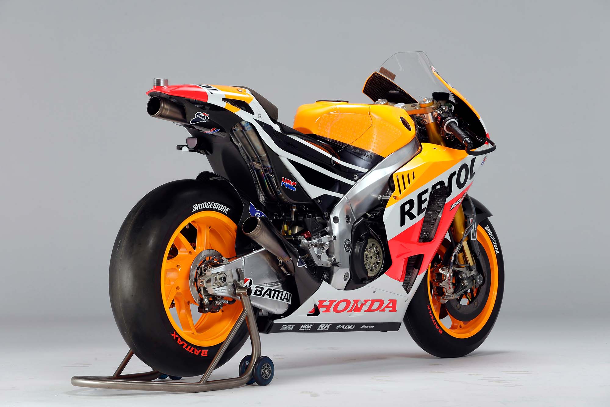2013_honda_rc213v_03.jpg