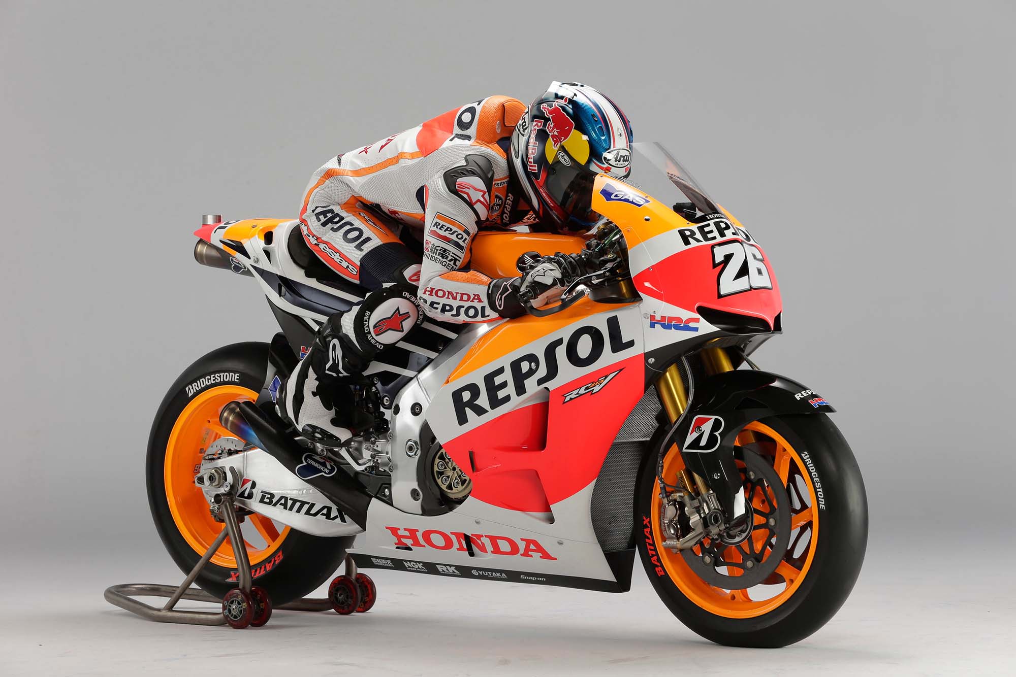 2013_honda_rc213v_06.jpg