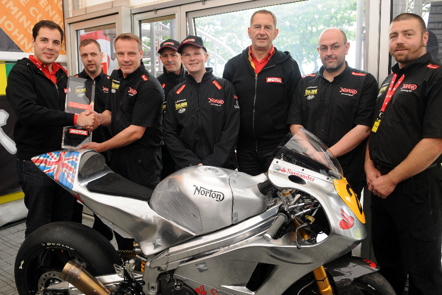 Norton gewinnt Motul 2012 Award