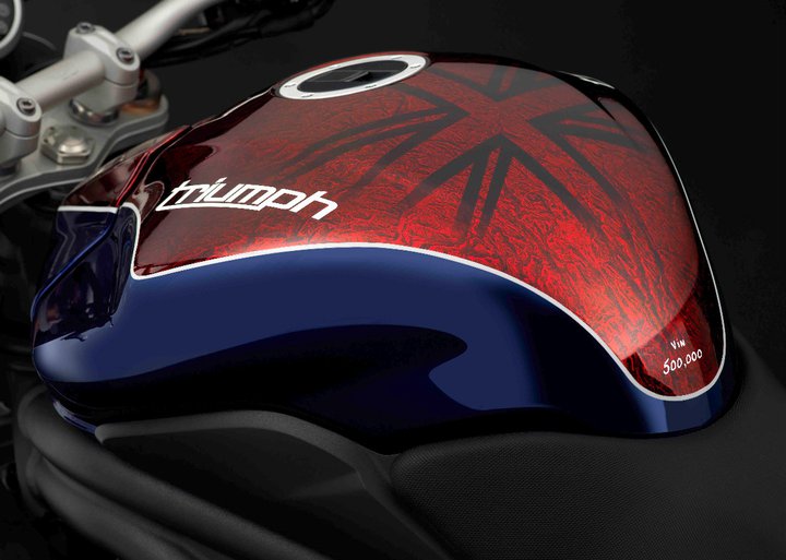 500.000 Triumph Speed Triple