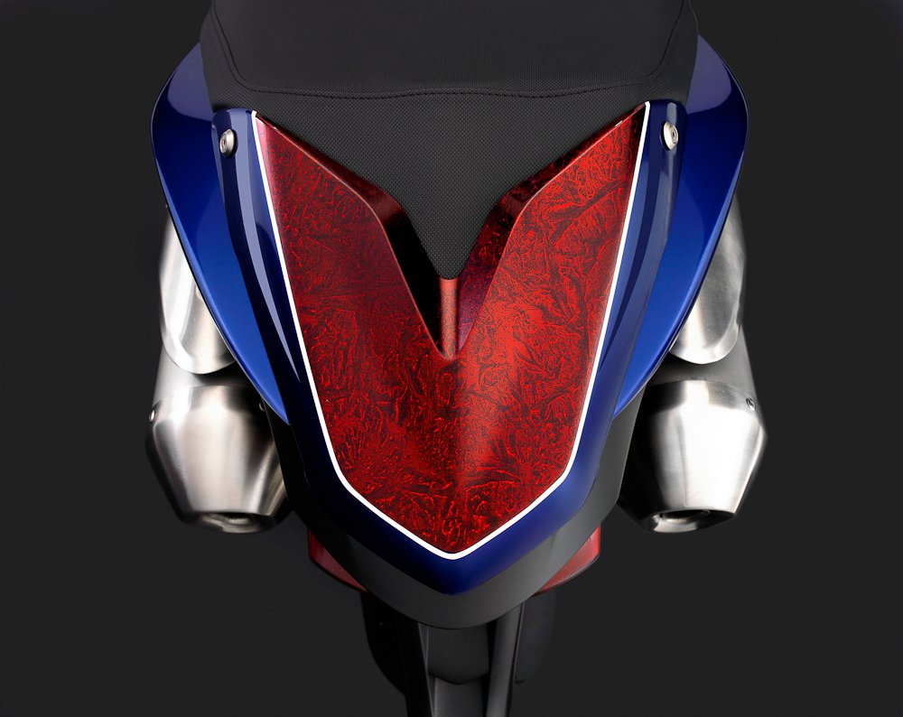 500.000 Triumph Speed Triple