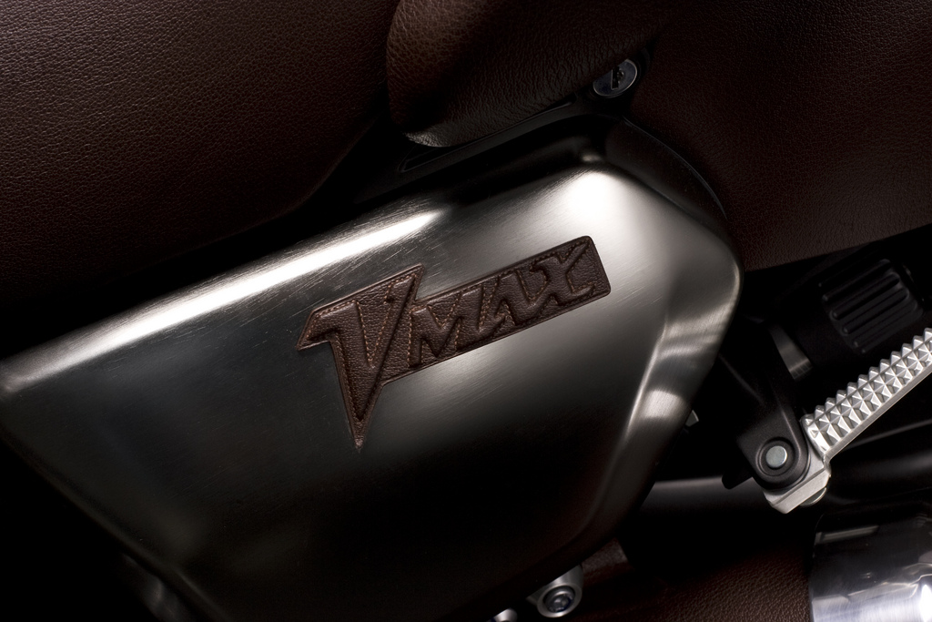Yamaha VMax mit Lederbezug