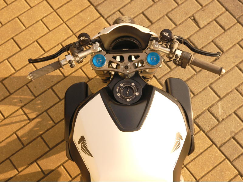 Pegasus Race Team mit EBR-1190 Typhon