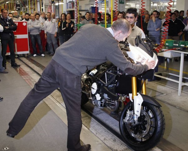 Ducati Multistrada 1200 - Produktionsstart