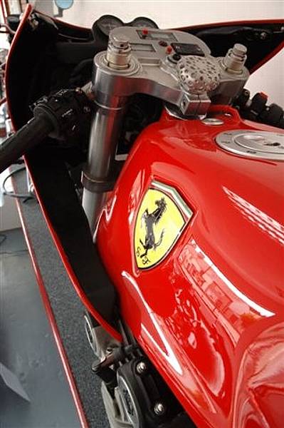 David Kay Ferrari Motorrad