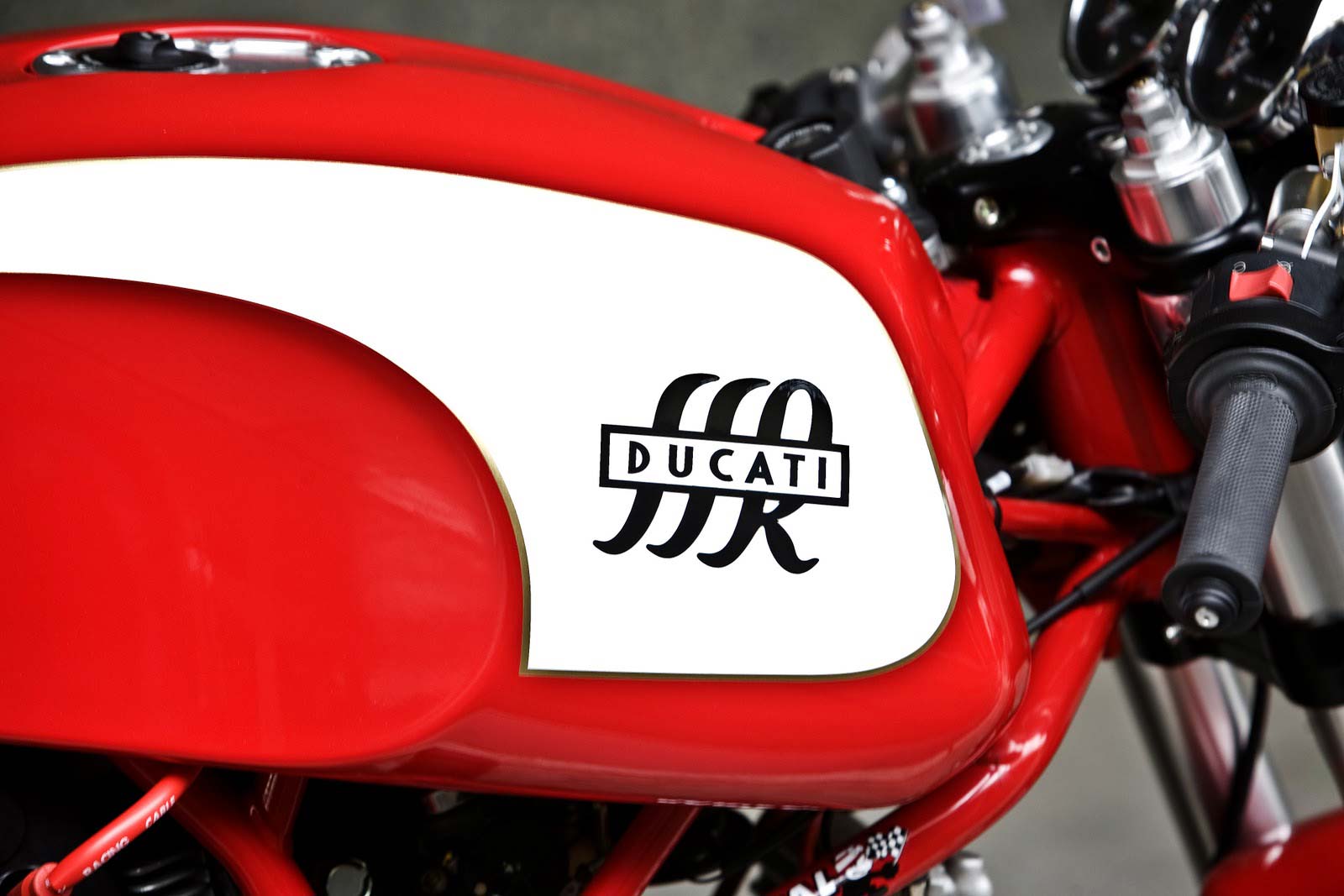 Radical Ducati Cafe Veloce Racer