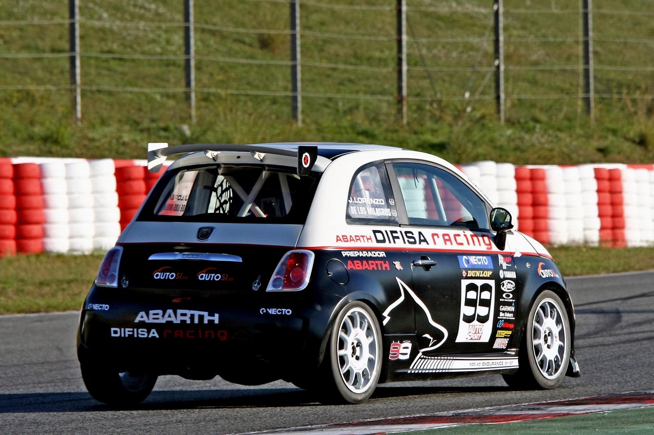 2010 Jorge Lorenzo fuhr Endurance mit Fiat 500 Abarth