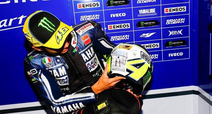 Valentino Rossi Tribut Marco Helm in Misano 2013