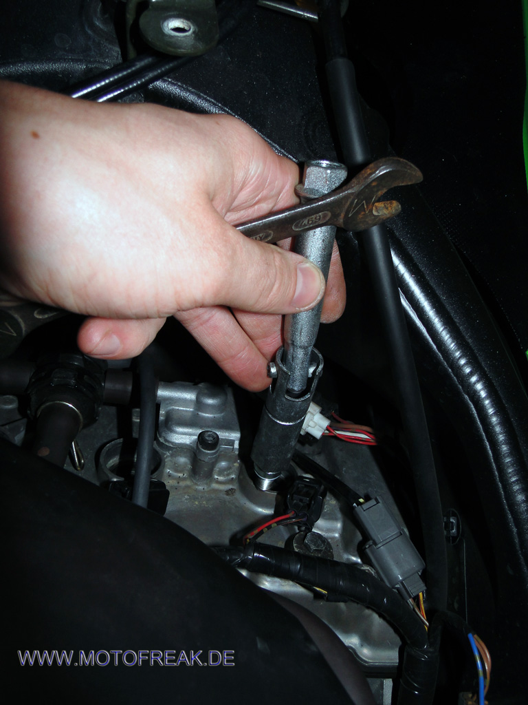 Kawasaki 636 Zündkerzentausch