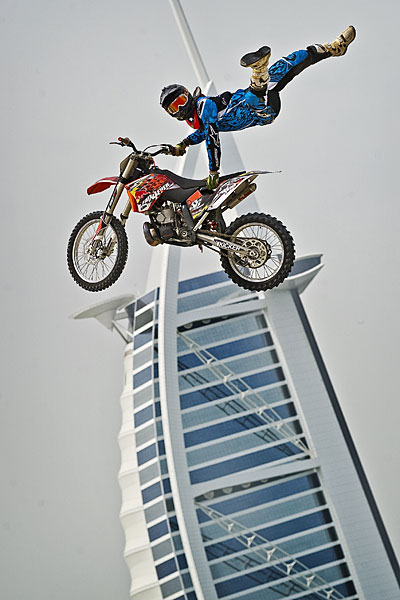 Red Bull X-Fighter Danny Torres gewinnt in Dubai